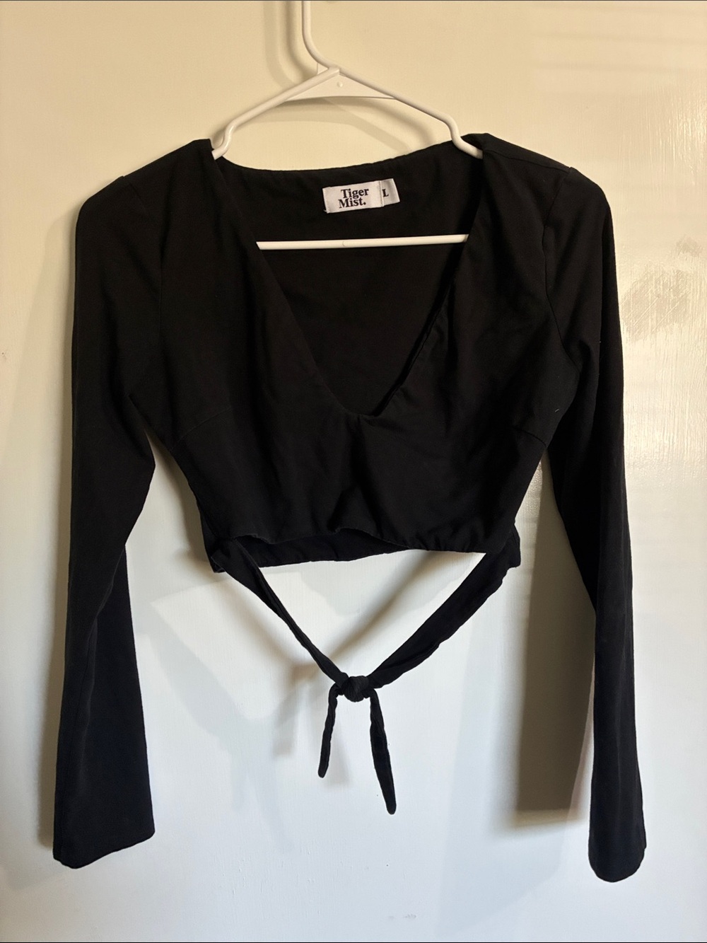 Tiger Mist Black Long Sleeve Tie-Front Crop Top